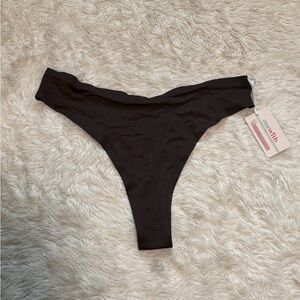 NWT Onewith Penfield high-waisted Thong Bikini Bottom in Cola - Size Large